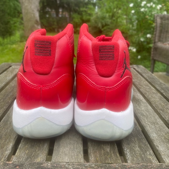 Air Jordan 11’s retro - Picture 4 of 6